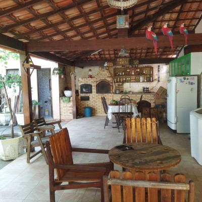 Excelente casa na quadra da lagoa de Praia Seca